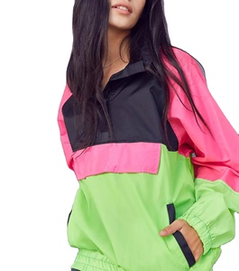 Chaqueta cortavientos para mujer, con parches de colores personalizados, de secado rápido, transpirable, impermeable, para verano. - Product Image 4