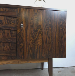 Muebles de Madera Indios, Armario de Madera Maciza de Mango, Diseño de Gabinete con Cajones para Sala de Estar, Dormitorio - Product Image 4