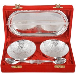 Service de table Arya Digital en argent allemand 5 pièces (fourchettes/couteaux/baguettes) avec plateau – Vaisselle de mariage moderne gravée avec incrustations dorées 100 ml - Product Image 4