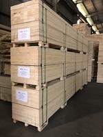 Madera Laminada de Eucalipto y Pino LVL 2x4 de Alta Calidad, Estilo Industrial, para Construcción Exterior, Cumple con E1