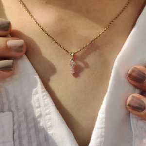 Collar con Colgante de Zirconia en Forma de Corazón, Diseño Moderno, Plata de Ley 925, Cadena Fina, Regalo de Compromiso o Boda, para Uso Diario o en Fiestas - Product Image 2