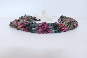 EXCELENTE Collar de Turmalina Natural Multicolor con Cuentas Ovaladas Lisas de 5-7mm y 14 Pulgadas para la Creación de Joyas - Product Image 2