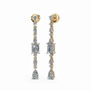 Pendientes de Diseño Radiance con Diamantes en Corte Redondo y Radiante, Certificados por IGI y con Claridad VVS para Mujer - Product Image 1