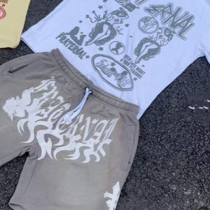 เสื้อยืดสตรีทแวร์ผู้ชายสั่งทำพิเศษและกางเกงกีฬาขาสั้น ชุด 2 ชิ้น เสื้อยืดผ้าฝ้ายพิมพ์ลายพร้อมกางเกงจ๊อกกิ้งและกางเกงบาสเก็ตบอล - Product Image 2