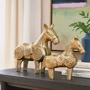 Sculpture de cheval décorative en aluminium faite à la main pour la décoration intérieure de maison, bureau, jardin, patio de luxe - Product Image 3