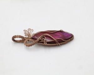 Pendentif en labradorite enveloppé de fil de cuivre, taille libre, pierre précieuse naturelle, bijoux faits à la main - Product Image 4