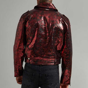 เสื้อเชิ้ตผู้ชายหนังแกะแท้ ระบายอากาศได้ดี ไซส์ใหญ่ ปกคอพับ โลโก้ด้านหน้า ซับในหนา สไตล์ไฮสตรีท - Product Image 4