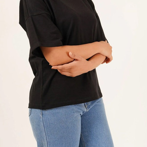 T-shirts en coton épais 100 % pour femmes, coupe oversize, avec logo brodé grec DST, respirants et imprimés, vente en gros - Product Image 5