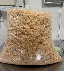 VIETNAM ORGANIC DRIED CRISPY COCONUT CHIPS - HEALTHY TROPICAL <b>SNACK</b>, for SMOOTHIES and SHAKES/Ms. Selina - Product Image 6