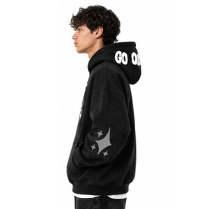Sweat-shirt à capuche unisexe surdimensionné noir décontracté d'automne à prix abordable, imprimé sur mesure avec poche et motif étoile - Product Image 4