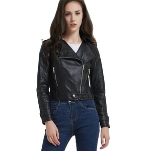 Vestes pour femmes, manteau d'hiver long avec capuche en fourrure - Fournisseur en gros de cuir de haute qualité pour femmes - Product Image 1