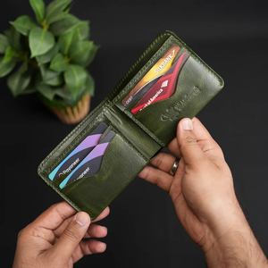 กระเป๋าสตางค์หนังแท้โครเมี่ยมพรีเมียมแบบพับสองตอน ทำมือ ทรงบาง ทนทาน คลาสสิก - Product Image 1