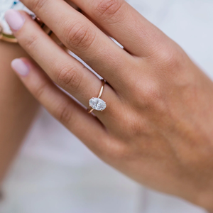 แหวนเพชรคลาสสิกทรงรี แหวนหมั้นเพชรชุบทอง 14K แบบหนามเตย เครื่องประดับผู้หญิงสุดหรู - Product Image 3