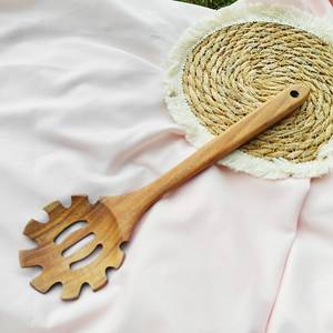 Cucharas de Madera Natural para Cocinar, Juego de Utensilios de Cocina Modernos y Sencillos Hechos de Madera Sólida, Aptos para Lavavajillas - Product Image 6