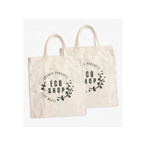 Abby Tree Green-Sac fourre-tout de voyage brodé en coton 100% certifié GOTS, sac à bandoulière unisexe réutilisable de grande taille et écologique - Product Image 4