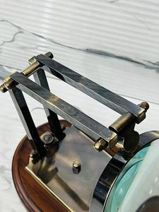 Loupe en laiton antique de 5 pouces avec base en bois, lentille grossissante réglable, décoration de table - Product Image 2