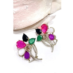 Encantadores Pendientes de Botón con Forma de Flor y Cristales de Estrás, Aleación Chapada en Oro, Joyería de Estilo Bohemia para Mujer, para Fiestas - Product Image 3