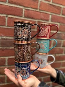 La montagne vous appelle – Tasse émaillée grise avec anse rouge, design rétro, résistante à la chaleur, en acier inoxydable - Product Image 6