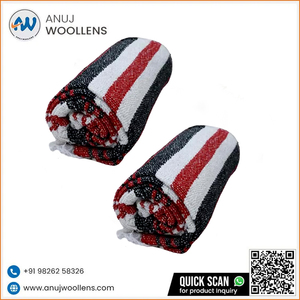 ผ้าห่มขนสัตว์เชอร์รี่ฟัลซาแบบทออย่างประณีต - สิ่งทอสำหรับบ้านที่เป็นมิตรกับสิ่งแวดล้อมและหรูหราเพื่อความสบายในทุกๆ วัน จากอินเดีย - Product Image 6