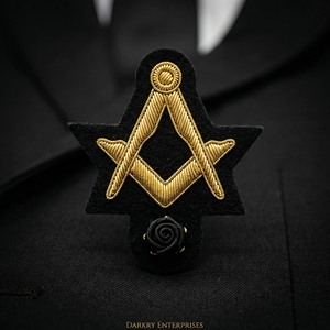 Insignia Conmemorativa 2024 de Alambre de Oro Hecho a Mano, Distintivo Masónico, Parche de Terciopelo Blanco para Blazer con Bastones Cruzados, Escudo Personalizado de Logia - Product Image 3