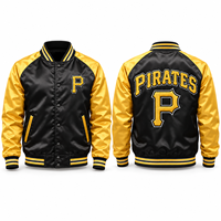 Blouson en satin style bomber pour tenues de club, vêtements d'extérieur décontractés et streetwear, avec patchs en chenille et impression sérigraphique, pour commandes en gros