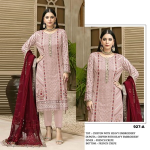 Ensemble de vêtements ethniques pour femmes à la mode avec dupatta, parfait pour les occasions festives et décontractées - Product Image 1