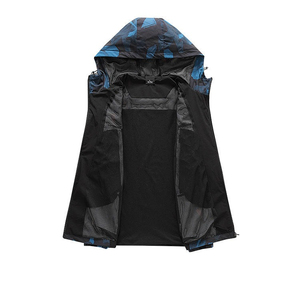 Chaqueta Deportiva Casual con Capucha para Hombre, de Lona, Resistente al Viento, con Cierre de Cremallera, Corte Regular, para Invierno, Teñida - Product Image 3