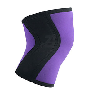 Smooth Seamless Construction <b>Knee</b> <b>Sleeves</b> Reduces Skin Irritation While Providing Balanced <b>Compression</b> For Daily Support - Product Image 4
