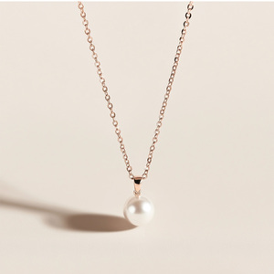 Collier de Perles Délicat Personnalisé, Bijoux en Acier Inoxydable Plaqué Or PVD 18K pour Femme, OEM ODM Disponible - Product Image 4