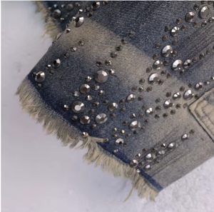 Fire Diamond Denim Shorts Vintage Rhinestone Graphic Short Jeans Men Streetwear Harajuku Hip Hop Shorts - Product Image 3