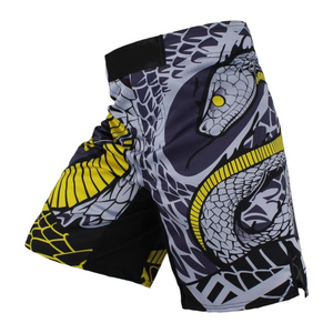 Shorts MMA personnalisés, tissu de performance athlétique, durabilité renforcée, vêtements confortables, fournisseur d'exportation de vêtements OEM ODM - Product Image 4