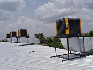 เครื่องทำความเย็นอุตสาหกรรม JCB EAC 22 Pro ขับเคลื่อนด้วย PMSM ประสิทธิภาพสูง รองรับการปรับแต่งแบบ OEM - Product Image 4