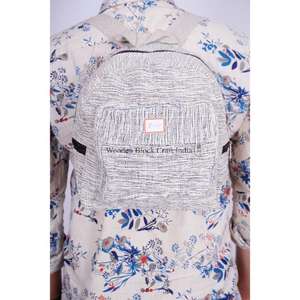 กระเป๋าเป้สะพายหลังทำมือ ขนาดกลาง สำหรับทุกเพศ ผ้าแคนวาส 100% น้ำหนักเบา ความจุ 20 ลิตร ปิดด้วยซิปและหัวเข็มขัด พร้อมโลโก้ช่างฝีมือ เหมาะสำหรับการเดินทาง - Product Image 6