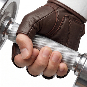 Gants de musculation en cuir à demi-doigts avec support de poignet, respirants, fermeture auto-agrippante, unisexes, pour entraînement de force et gym - Product Image 3