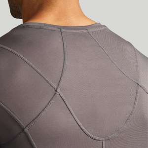 Camiseta Deportiva de Compresión Slim Fit de Poliéster y Spandex para Hombre, Manga Corta, Cuello Redondo, 200g, Personalizable con Colores y Logotipo - Product Image 5