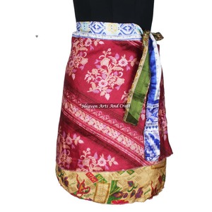 Tienda en línea de venta al por mayor de minifaldas cruzadas para mujer, minifalda cruzada informal con estampado bohemio, ropa de playa informal de verano - Product Image 1