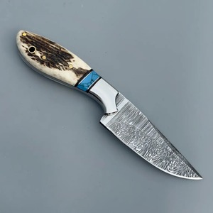 Couteau de chasse artisanal en acier Damas SAZ ENTERPRISES, manche en corne et résine, étui en cuir, longueur totale 7 pouces - Cadeau pour la fête des pères - Product Image 3