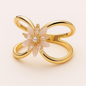Anillo para servilletas con diseño de flor de cristal, perfecto para realzar la presentación de la mesa en restaurantes, hoteles y resorts. Venta al por mayor desde India. - Product Image 5