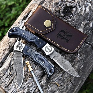 Couteau de chasse pliant Damas à verrouillage, manche en bois de qualité industrielle, fournisseur en gros, directement de l'usine, personnalisation de marque B2B - Product Image 1