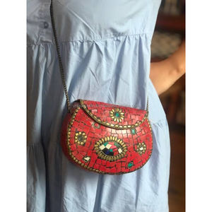 Sac à main en laiton blanc de créateur avec mosaïque et incrustation de pierre colorée Sac à main en métal fait main pour femmes Party Wear - Product Image 4