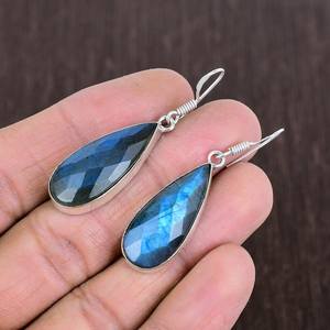 Boucles d'oreilles pendantes en argent sterling et labradorite bleue, bijoux artisanaux bohèmes, cadeau de luxe pour femme - Product Image 2