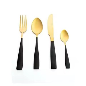 Ensemble de couverts modernes en acier inoxydable avec manche en acrylique crème doré satiné, 4 pièces, haut de gamme, pour café, dessert, table - Product Image 4