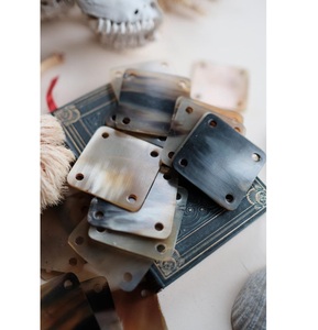 Wholesale <b>Waterproof</b> Handmade Buffalo Horn Antique Imitation <b>Tablet</b> Weaving Cards for Inkle Loom Craft - Product Image 2