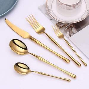 Ensemble de salle à manger de luxe Prestige avec couverts et ustensiles décorés pour des tables de célébration mémorables - Product Image 3