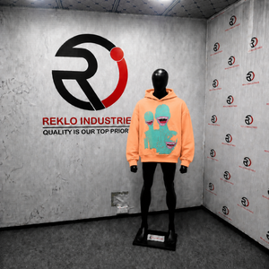 Sudadera con Capucha Oversize de Moda Urbana con Estampado Gráfico de Melocotón y Alien, Diseño Casual Oversize con Bolsillo Delantero, Ajuste Regular, Sudadera con Capucha Gráfica Artística - Product Image 3