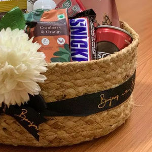 Panier en jute naturel tressé pour le rangement et l'organisation, produits décoratifs et paniers-cadeaux - Product Image 3