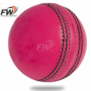 ลูกคริกเก็ตแข็งแบบกำหนดเองขายส่ง ดีไซน์ใหม่ หนังนิ่ม ไม้ตีคริกเก็ตแบบนุ่ม ลูกคริกเก็ตแข็งผลิตในปากีสถาน - Product Image 4