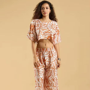 Pantalon palazzo élégant à imprimé uni orange avec cordon de serrage à la taille pour femmes - Pantalon tendance confortable pour toutes les saisons - Product Image 5