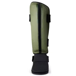 Protège-tibias en cuir imprimé sur mesure, pour les sports de boxe les plus exigeants, pour l'entraînement, la compétition et le sparring. - Product Image 2