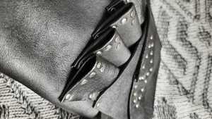 Étui pour ciseaux de barbier en cuir fait main, porte-ciseaux professionnel pour salon, étui à outils pour coiffeur LBSH-0005 - Product Image 3